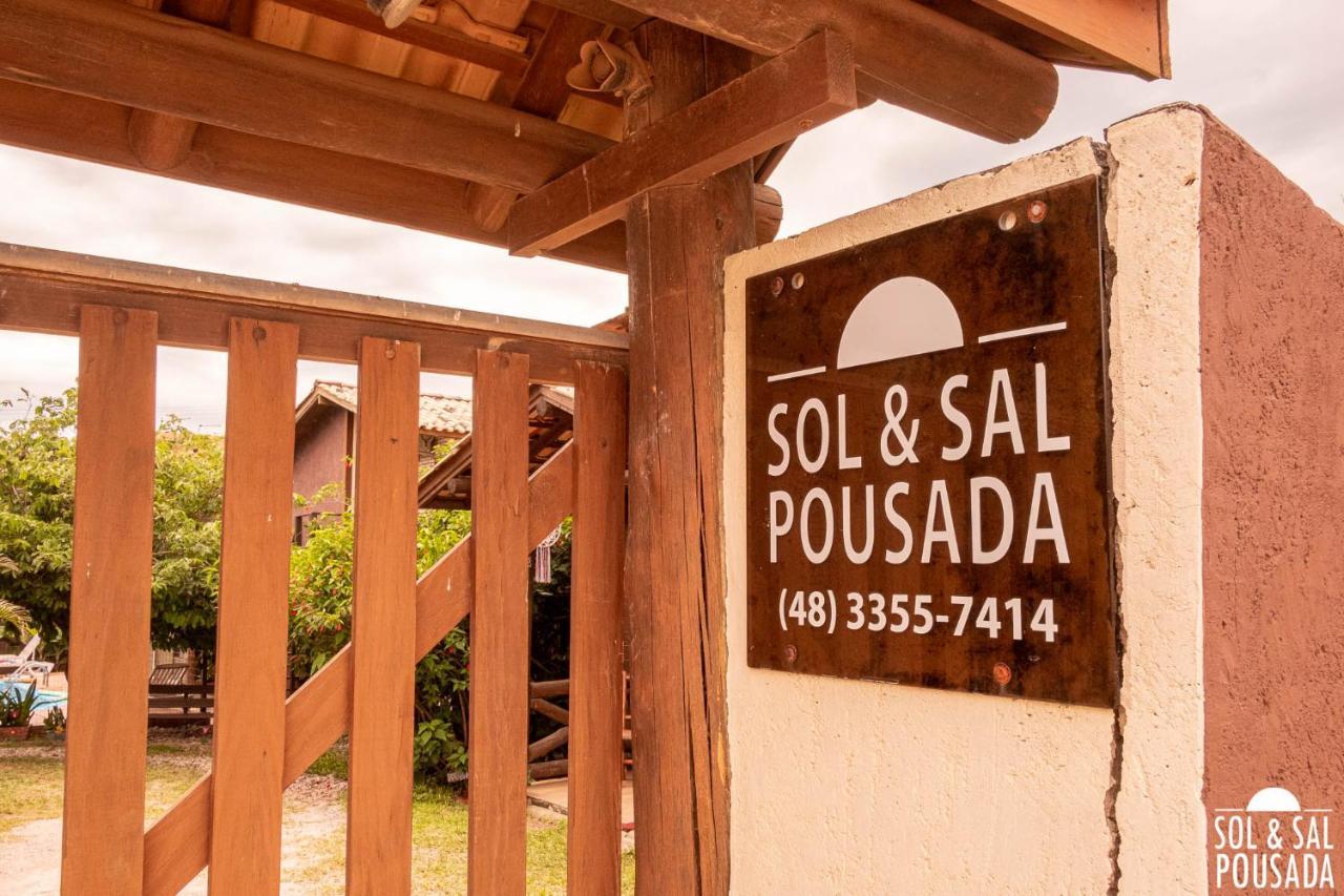 Pousada Sol & Sal Praia Do Rosa Buitenkant foto